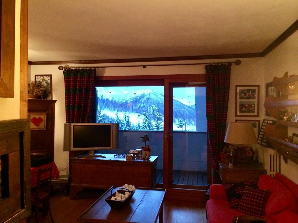 Nice House On The Ski Slopes Sestriere Exterior photo