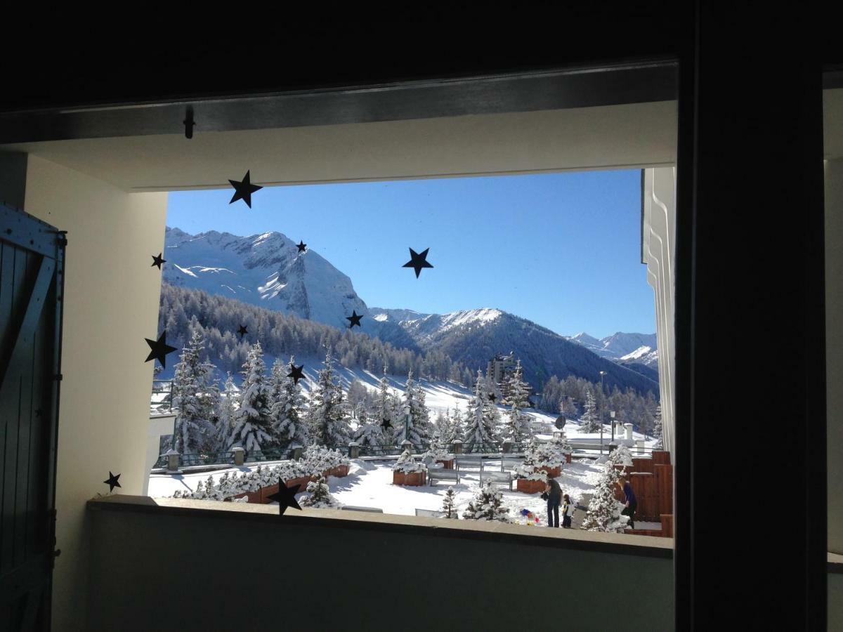 Nice House On The Ski Slopes Sestriere Exterior photo